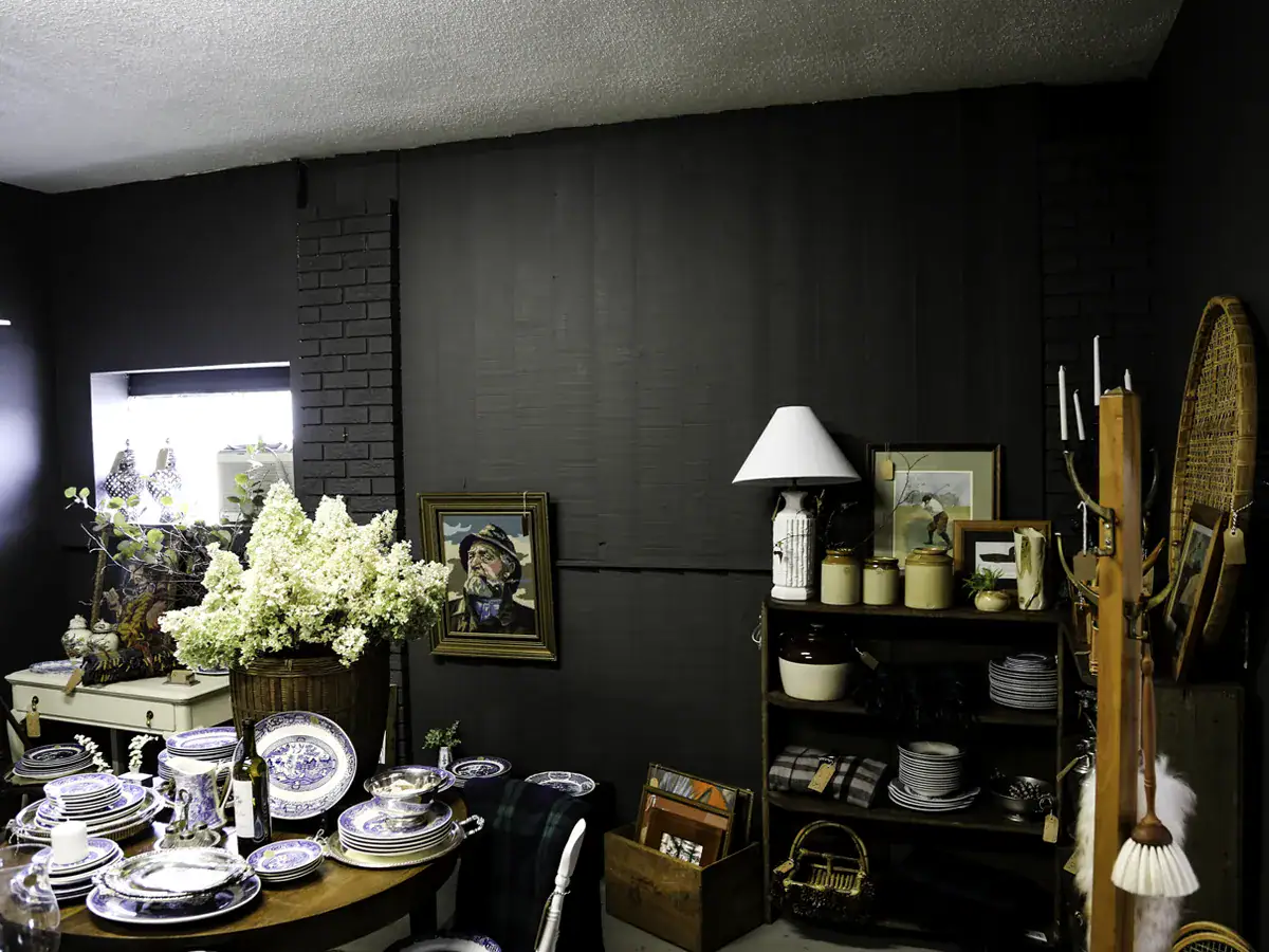 freshly painted room in a peterborough anitque shop